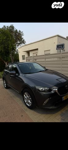 מודעת רכב מאזדה CX-3