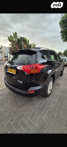 טויוטה RAV4