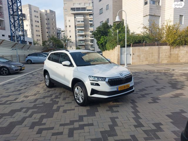 מודעת רכב סקודה קארוק