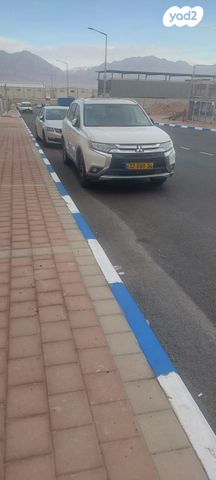 מודעת רכב מיצובישי אאוטלנדר