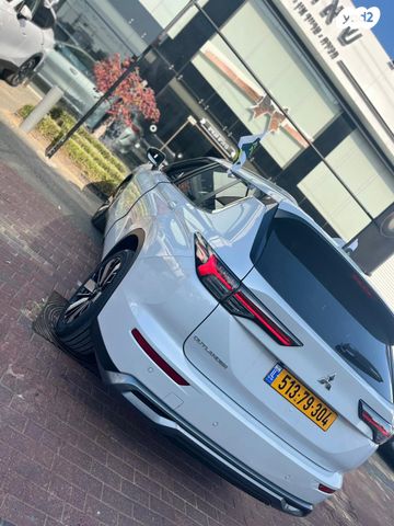 מיצובישי אאוטלנדר