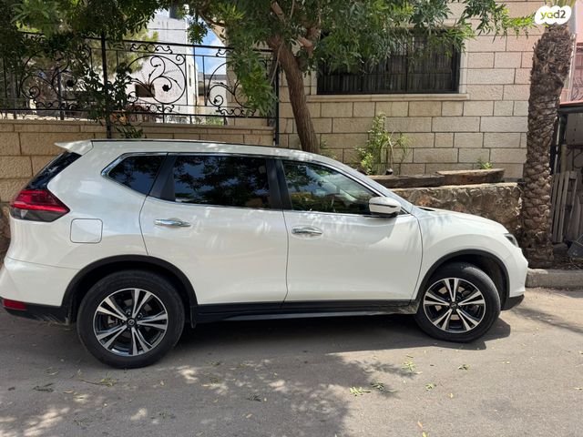 מודעת רכב ניסאן אקס טרייל