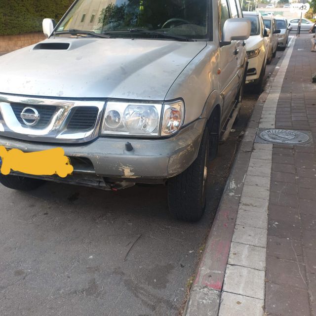 ניסאן טראנו