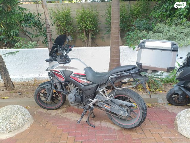 מודעת רכב הונדה CB500X