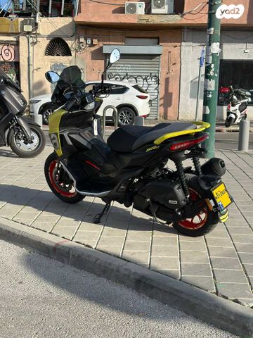 אפריליה SR GT 125