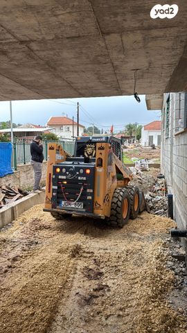 מודעת רכב מיני מעמיס