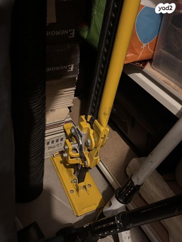 feedItemObj.data.row_1