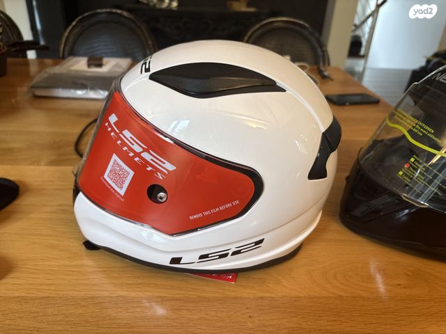 feedItemObj.data.row_1