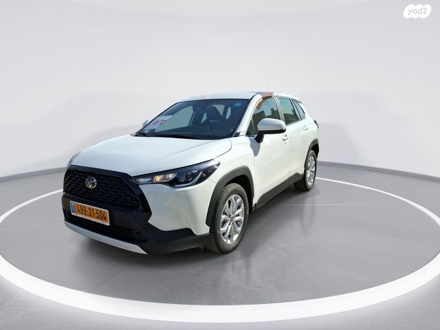 טויוטה קורולה קרוס