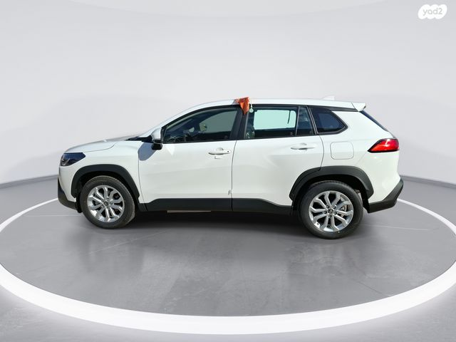 טויוטה קורולה קרוס