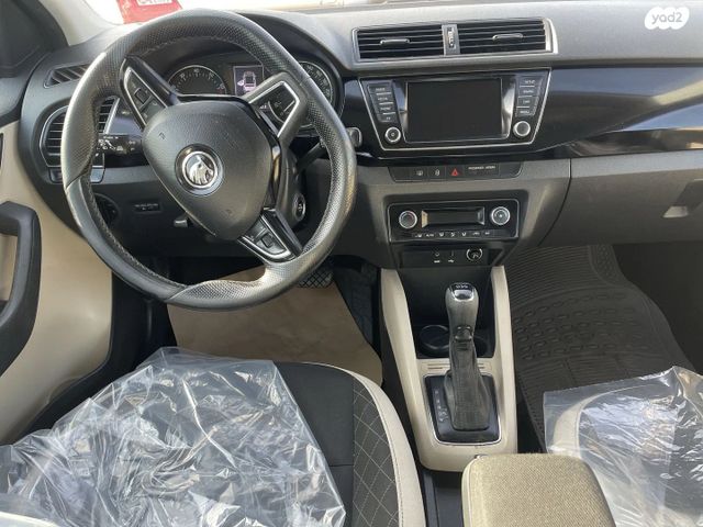 סקודה פאביה