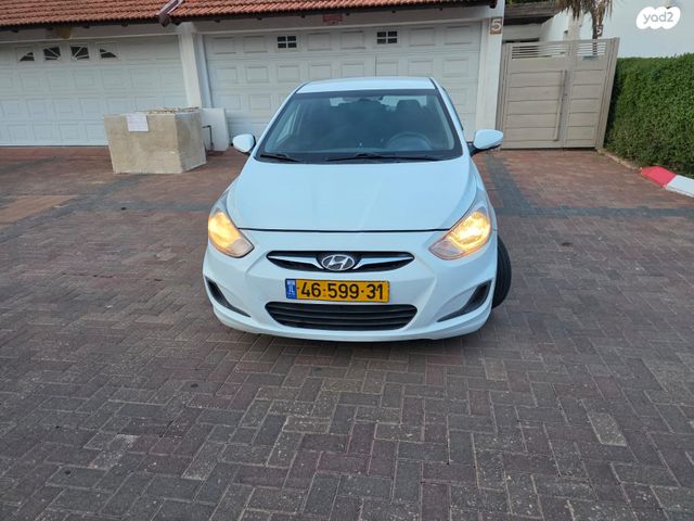 יונדאי אקסנט i25