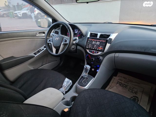 יונדאי אקסנט i25