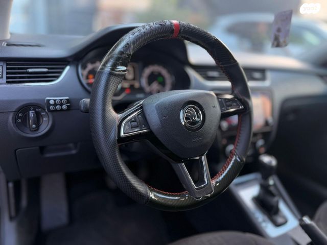 סקודה אוקטביה 