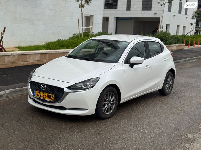 מודעת רכב מאזדה 2