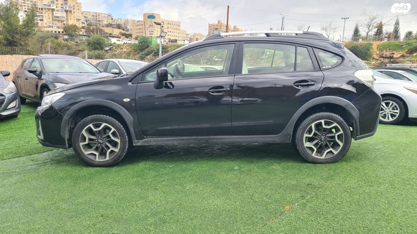 מודעת רכב סובארו XV