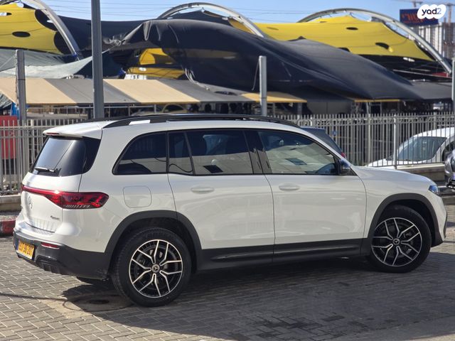 מרצדס-בנץ EQB