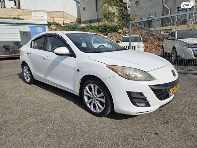 מודעת רכב מאזדה 3