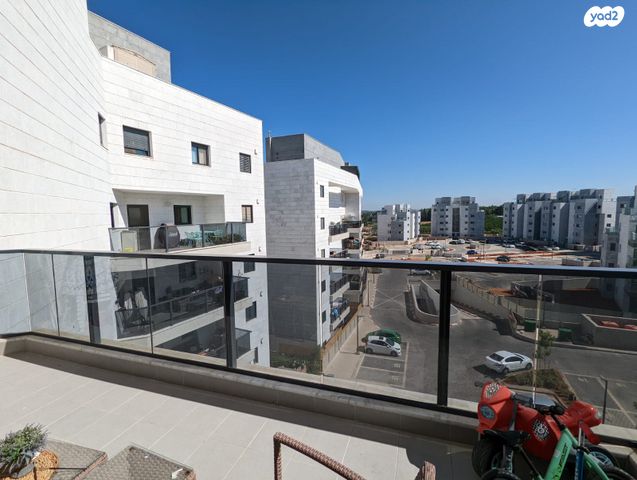 דירה, שדרות ציונה צרפת 37, רשפים, גדרה