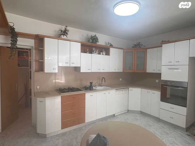 דירה, הרב נריה 4, נאות שקמה, ראשון לציון