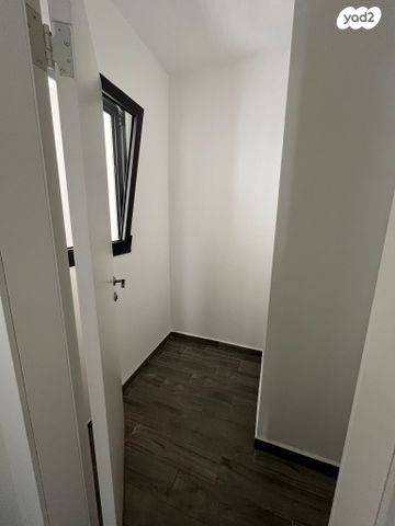 דירה, איינשטיין 11, מרכז העיר, עפולה