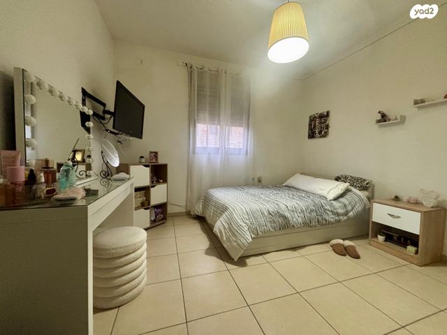 דירה, תשרי 4, קרית השרון, נתניה