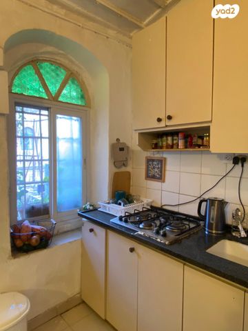 דירה, מזכרת משה 27, מחנה יהודה - לב העיר, ירושלים