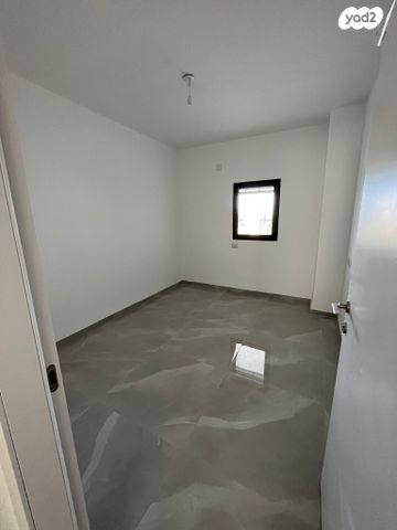 דירה, איינשטיין 11, מרכז העיר, עפולה