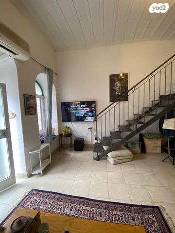 דירה, מזכרת משה 27, מחנה יהודה - לב העיר, ירושלים