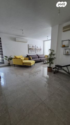 דירה, שלום עליכם 27, אברמסקי, קרית אתא