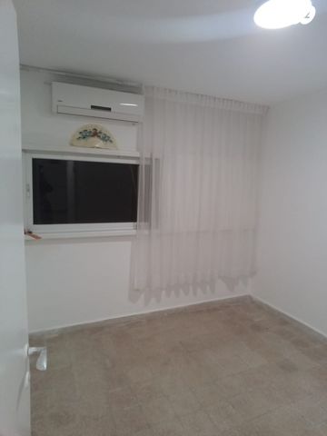 דירה, הרב פינטו 2, ז'בוטינסקי, אשקלון