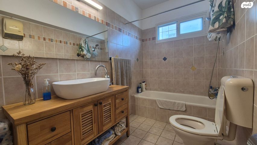 דירת גן, המעפילים 12, גבעת נשר, נשר