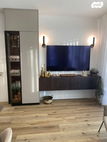 דירה, ביאליק 62, שכונת בן גוריון, מרכז העיר ג', רמת גן