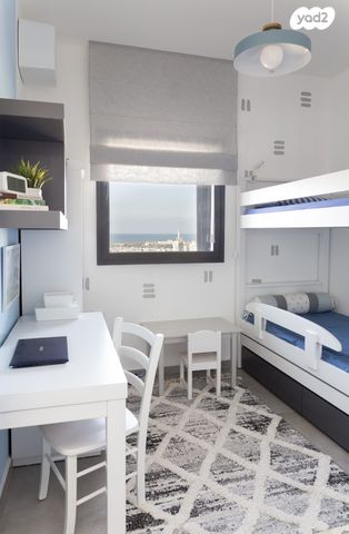 דירה, דרך מנחם בגין 160, מונטיפיורי, הרכבת, תל אביב יפו