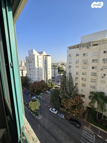 דירה, ארבע עונות 12, גני אביב, לוד