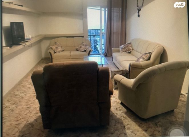 דירה, הזית 9, דרומית, נצרת עילית / נוף הגליל