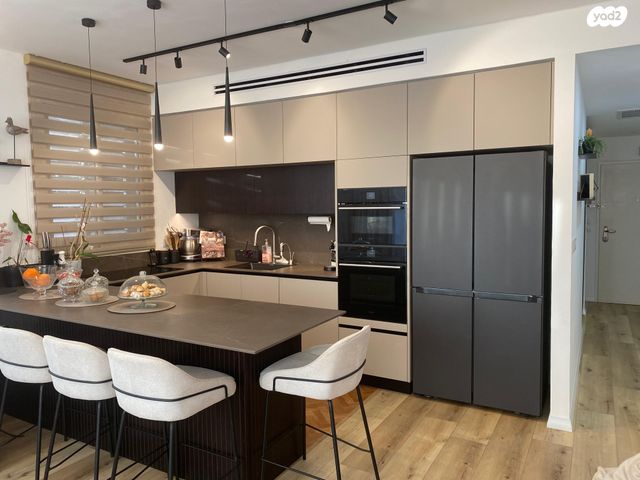 דירה, ביאליק 62, שכונת בן גוריון, מרכז העיר ג', רמת גן