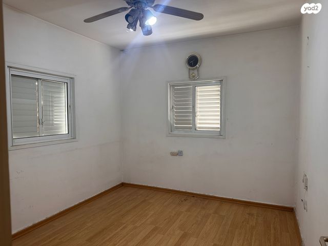 דירה, הרב נריה 4, נאות שקמה, ראשון לציון