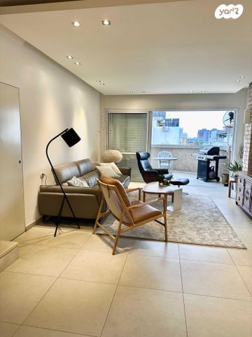 גג/ פנטהאוז, חנקין 10, ראשונים, ראשון לציון