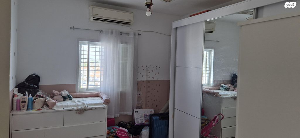 דירה, אגוז 12, נווה שלמה, גדרה