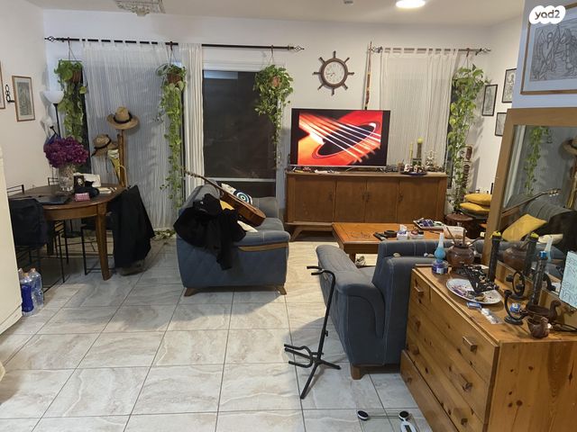 דירה, שדרות רחבעם זאבי 1, גבעת אולגה, חדרה