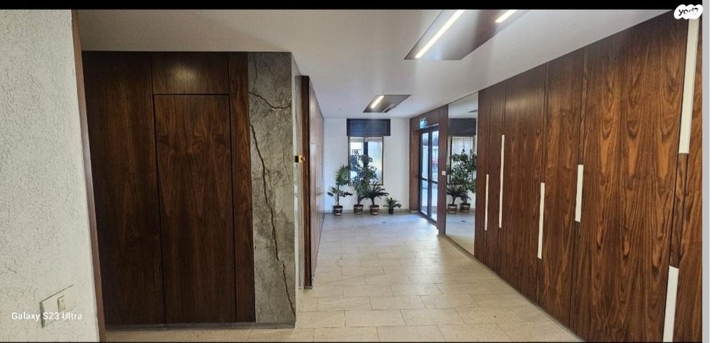 דירה, 2004 1, אזור תעשיה א', נצרת