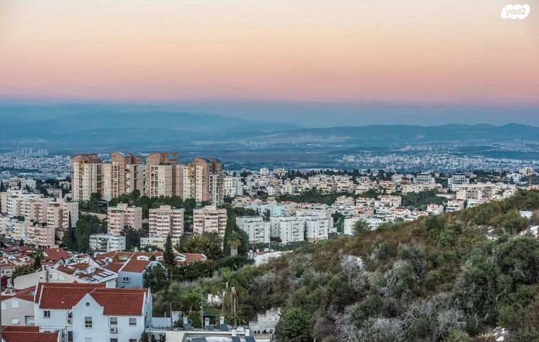 ארתור הנטקה 63