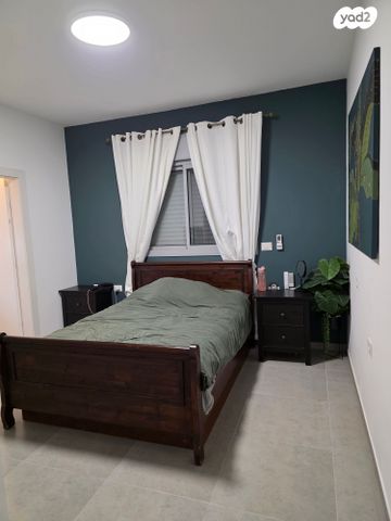 דירה, שדרות נשיאי ישראל 1, שער הגיא מערב, יקנעם עילית