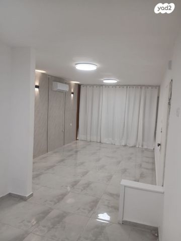 דירה, ההדסים 1, בן גוריון, נצרת עילית / נוף הגליל