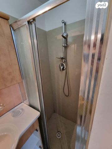 דירה, צביה לובטקין 24, נווה אליעזר וכפר שלם מזרח, תל אביב יפו