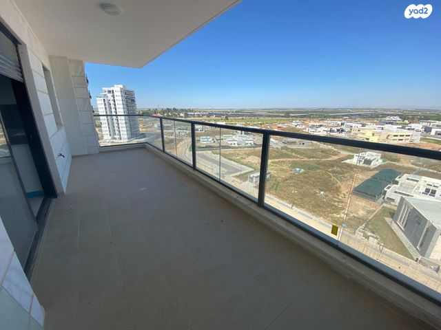 יהושוע אזולאי 1