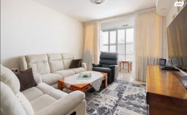 כובשי החרמון 11