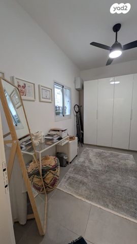 דירה, רד"ק 19, רחביה, ירושלים