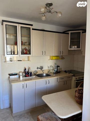 דירה, שדרות בן גוריון 37, גבעת אולגה, חדרה